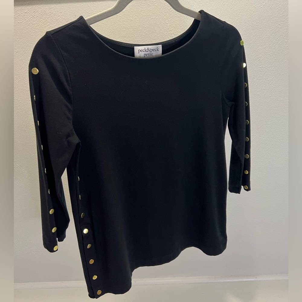 Peck & Peck - 3/4 Sleeve with Gold Stud Accents